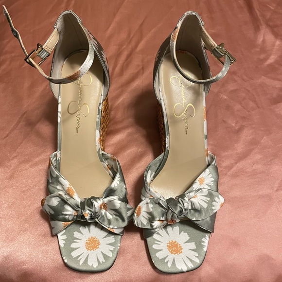 Jessica Simpson Daisy Matte Satin Wedges W8.5 - Picture 2 of 6